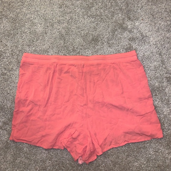 Est. 1946 Rayon Pink & Blue w Beads Shorts 26/28W - Picture 12 of 12